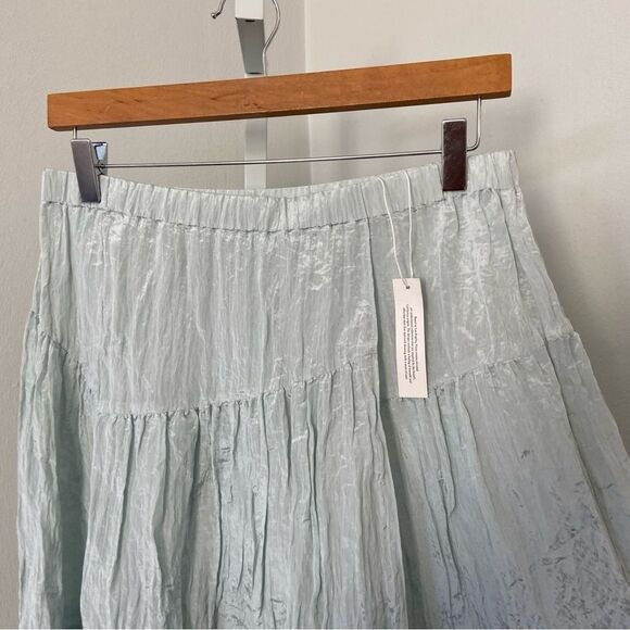 NWT Vince Tiered Asymmetric Crinkle Satin Skirt size Small - Picture 5 of 12